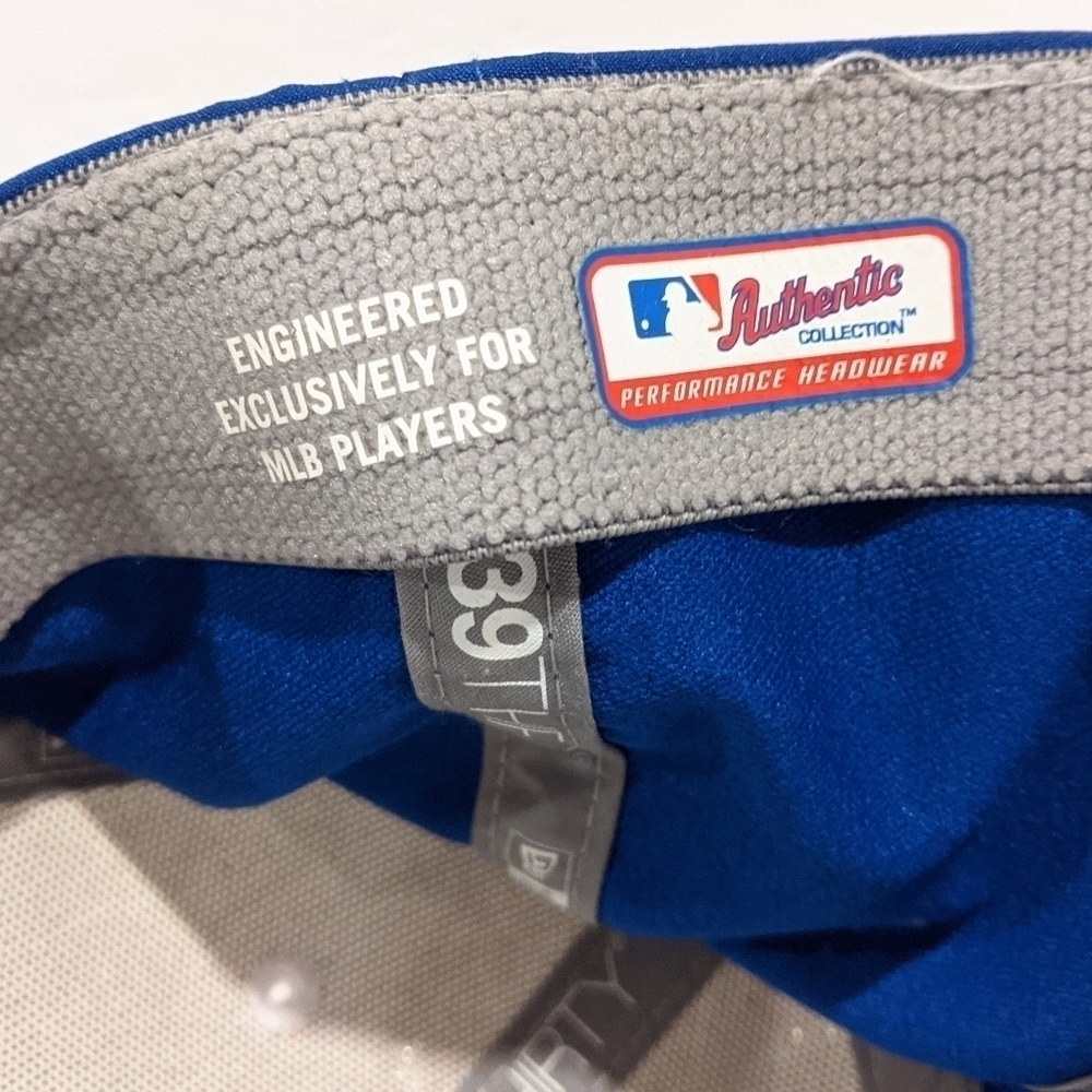 NEW Era Toronto Blue Jays blue fitted baseball cap - Picture 8 of 10